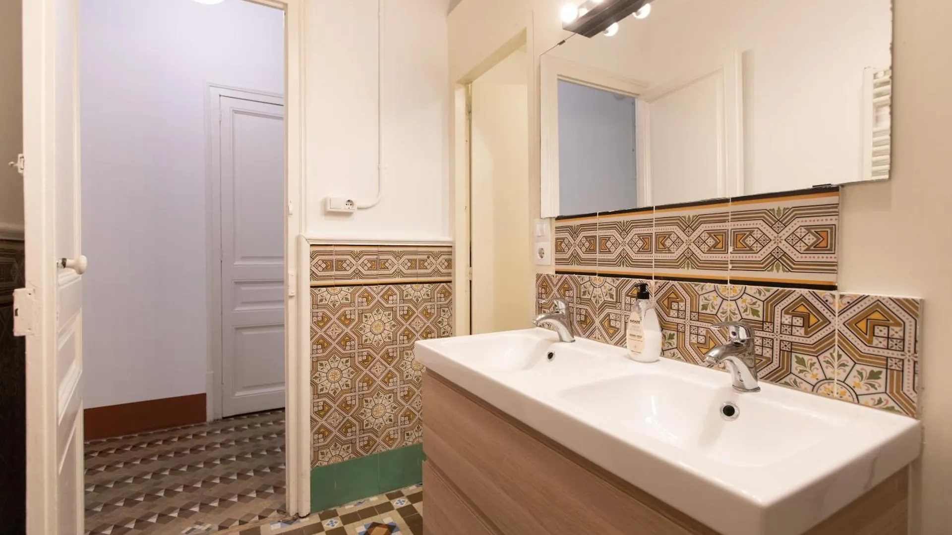Bp2 - Big Apartment For Groups In Bcn City Center Hutb - 77390 Βαρκελώνη